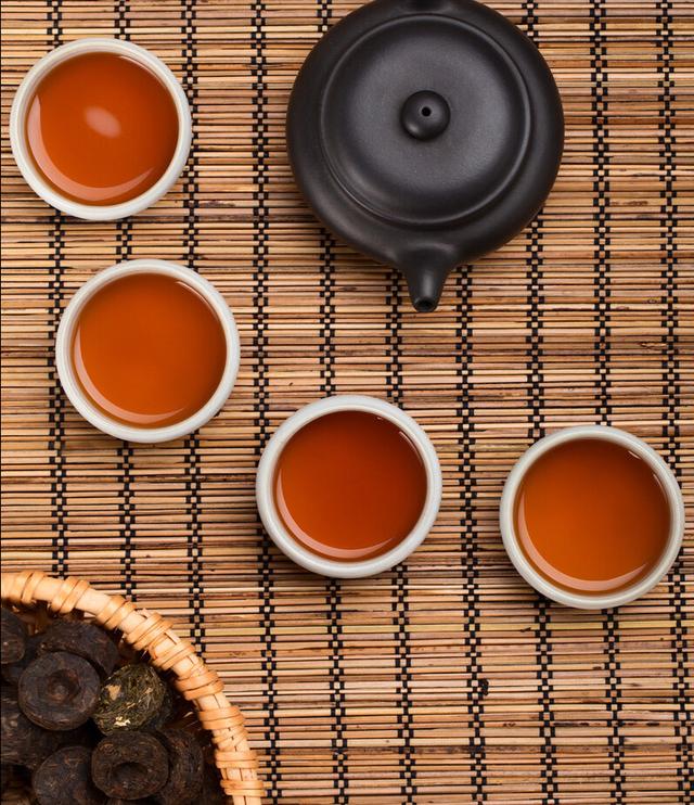 泡黑茶多少度水合适？黑茶怎么煮才好喝？关于黑茶冲泡的3个误区